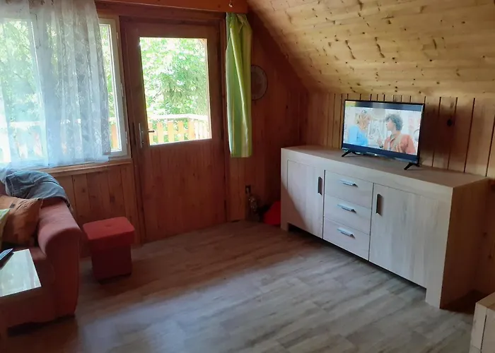 Orman Evi V Moravskeho Krasu *